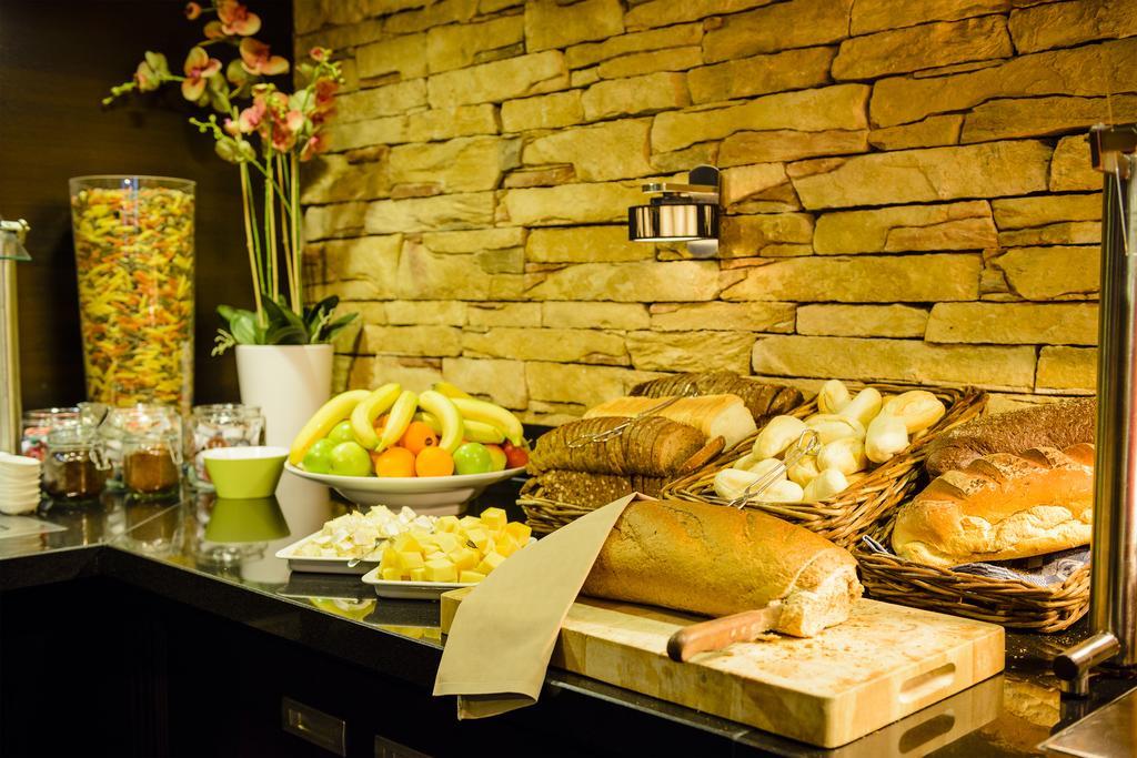 הולום Fletcher Hotel-Restaurant Amelander Kaap מראה חיצוני תמונה